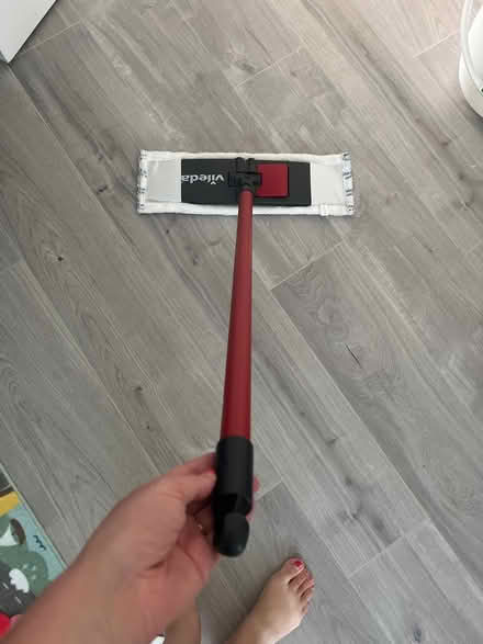 Photo of free Telescopic flat mop (Tooting SW17) #1