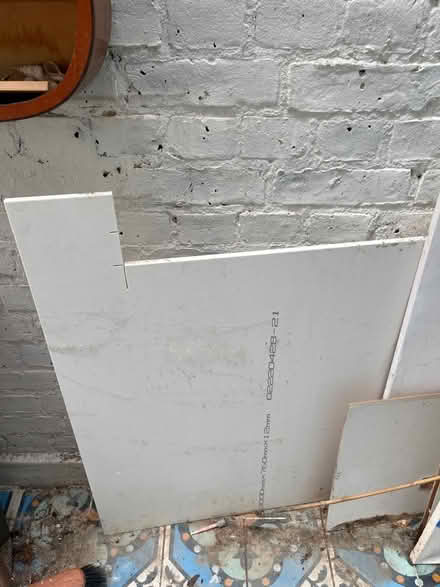 Photo of free quartz from countertop (E2) #1