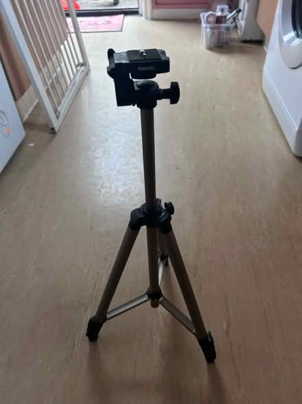Photo of free Camera tripod (SE9) #4