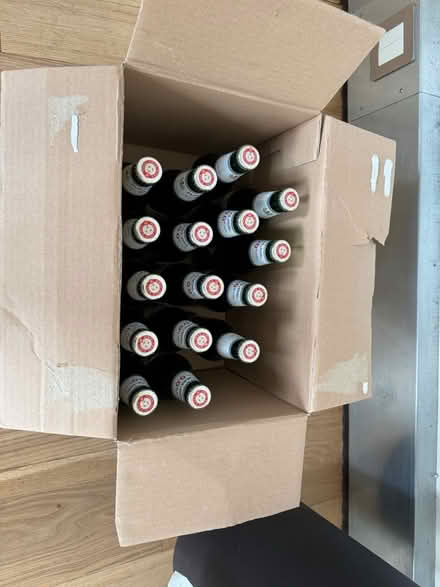 Photo of free Box of non alcoholic Peroni (Southwark, SE1) #2