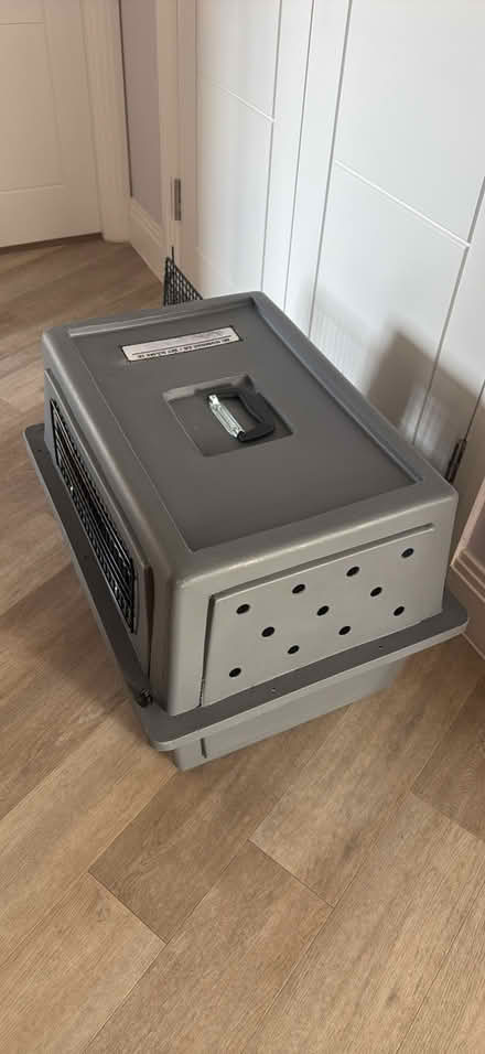 Photo of free Animal cargo box (N111FG) #2