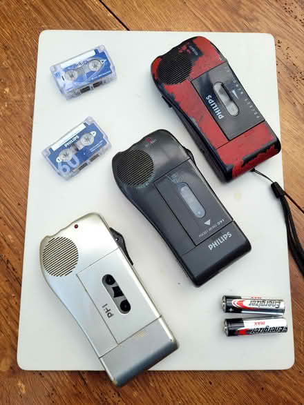 Photo of free Three Phillips dictaphones (Le24fg) #1