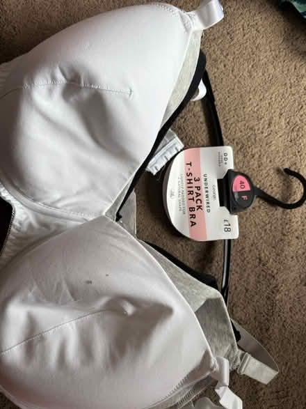 Photo of free Bras (Leigh on sea SS9) #1