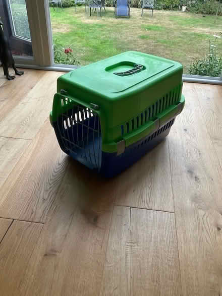 Photo of free Cat transport basket (Leigh On Sea Ss93ss) #1