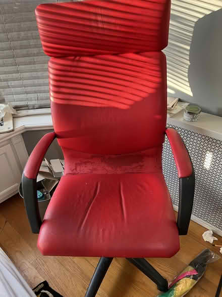 Photo of free Red office chair (Columbia Heights) #1