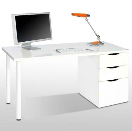 Photo of Computer desk (Witham CM8) #1
