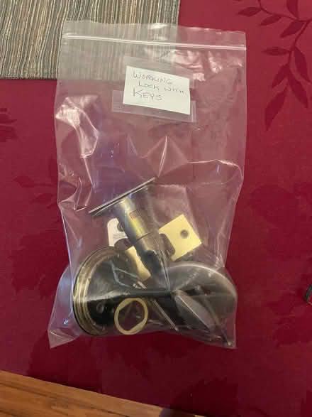 Photo of free Door dead bolt with keys (Philadelphia 19147) #1