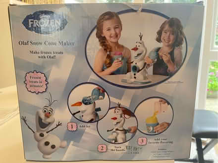 Photo of free Disney Frozen Olaf ice slushy set (North Ascot SL5) #1