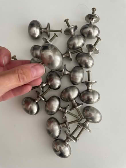 Photo of free Door knobs and handles (KT11) #1