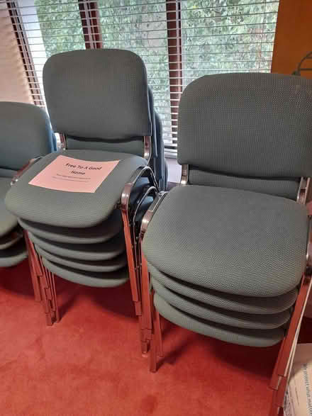 Photo of free Office furniture to go (Dublin 24) #1
