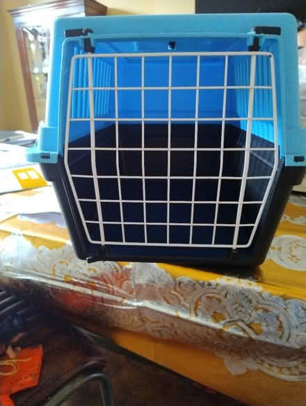 Photo of free Pet carrier (Eltham SE9) #1