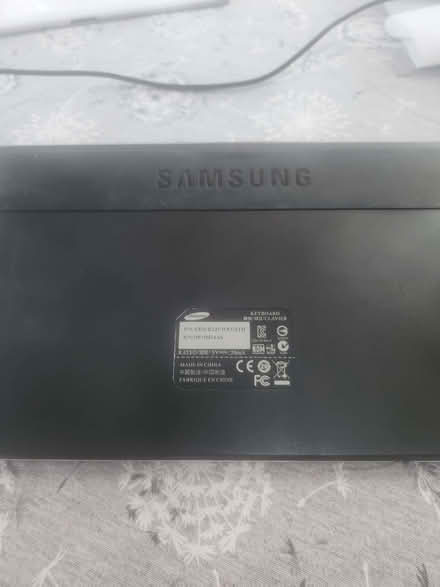 Photo of free Old Samsung keyboard and tablet (Little Lyth SY3) #4