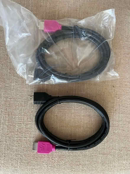 Photo of free 2 x USB cables (Bexley DA5) #1