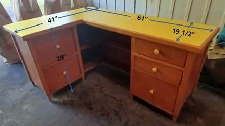 Photo of free Solid wood desk (Knoxdale area) #1