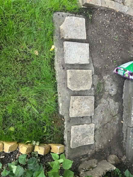 Photo of free 5 paving slabs (SE18) #2