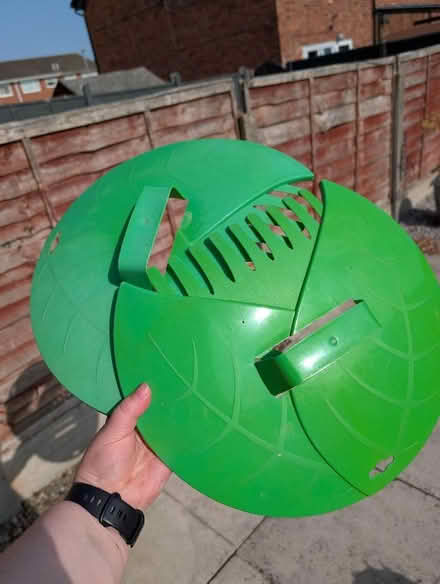 Photo of free Garden grabbers (Crewe CW1) #1