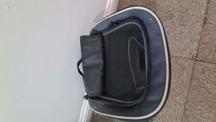 Photo of free Cat carrier bag/backpack and carrier cage (Tottenham N17) #2