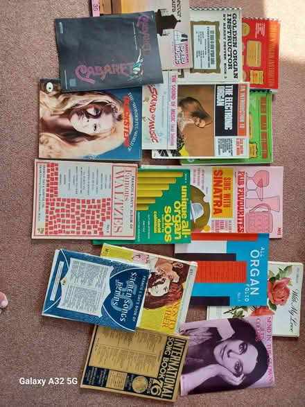 Photo of free Collection of organ music from the 1950s - 70s? (Sutton Farm SY2) #1