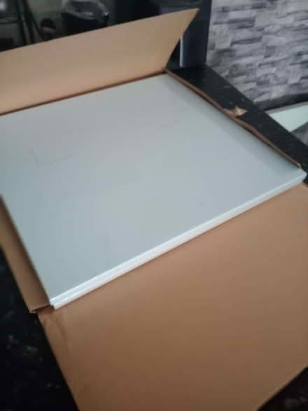 Photo of free Plain white ,gloss cupboard doors (Cheshunt EN8) #1