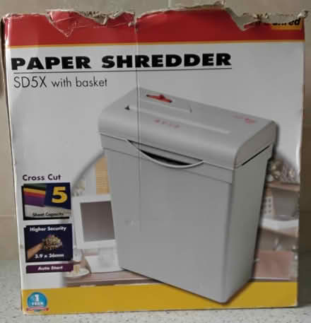 Photo of free Electric Paper Shredder (DA1) #2