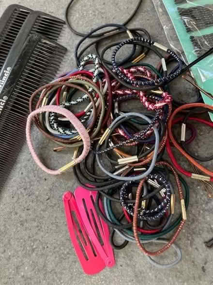 Photo of free Childrens hair accessories (Cheadle Hulme SK8) #3