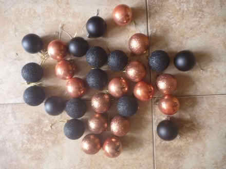 Photo of free Tinsel & Baubles (Bracknell Forest RG12) #2