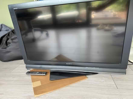 Photo of free TV (Southdown AL5) #2