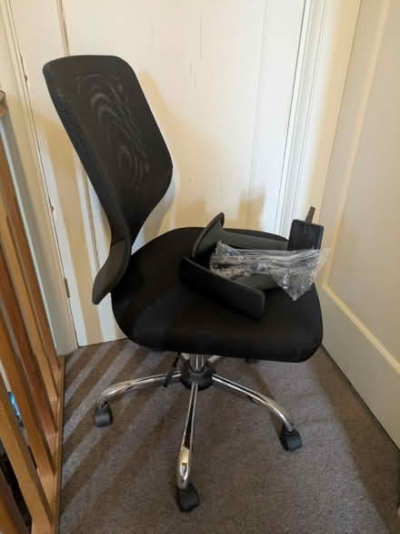 Photo of free Computer / Gaming chair (Littleover, Derby DE23) #2