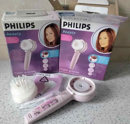 Photo of free Two Philips Color Precise (DA1) #2
