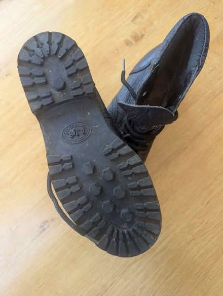 Photo of free Safety boots - Size 8 (Eccleston Lane Ends L34) #2