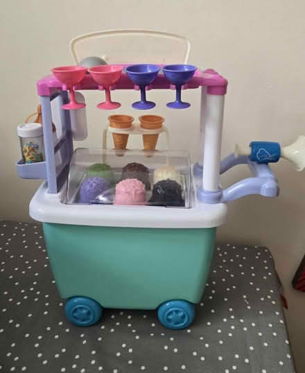 Photo of free Ice cream stand (Guildford) #4