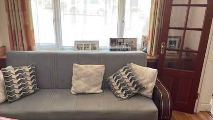Photo of free blud sofa bed (N13 Palmers Green) #1