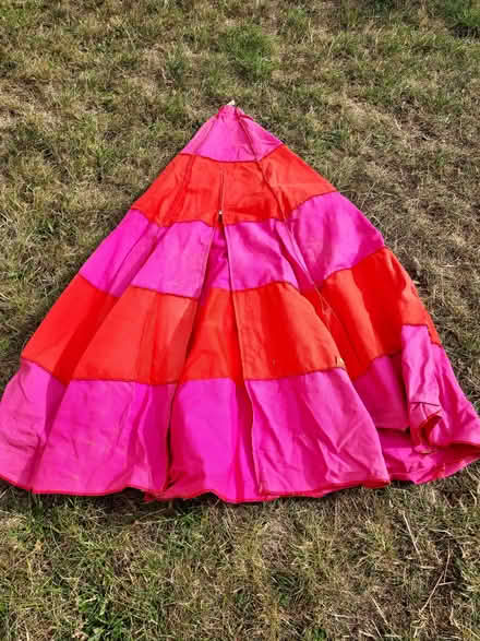 Photo of free Child's play tent (Cutteslowe OX2) #1