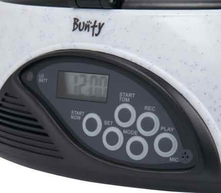 Photo of free Bunty Automatic 6 Day Meal Pet Dog Cat Feeder Food (Presteigne LD8) #3