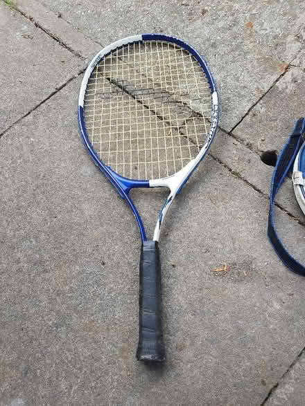 Photo of free Junior tennis racquet (Enfield EN2) #2