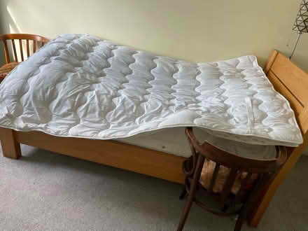 Photo of free Silentnight Airmax Mattress Topper (Rochester) #3