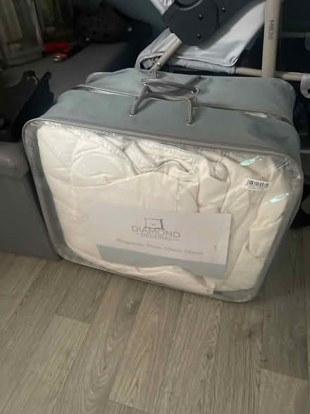 Photo of free 2 x single duvets (Bilborough NG8) #1