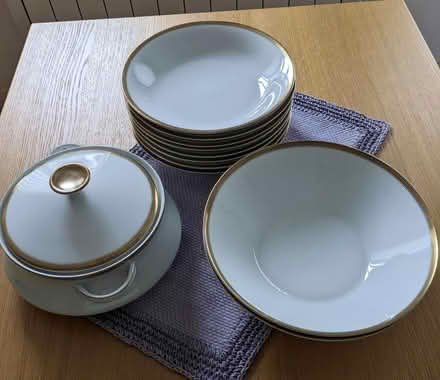 Photo of free Dinner service (Shoreham (st Mary's)) #1