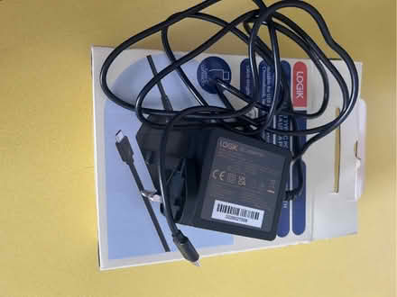 Photo of free Laptop power adaptor (Fishbourne PO19) #2