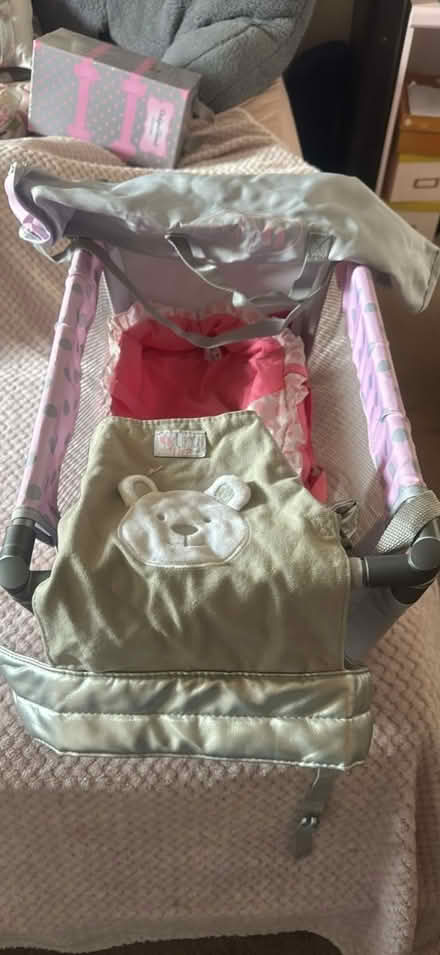 Photo of free Tiny treasures items (Llnyclys) #1