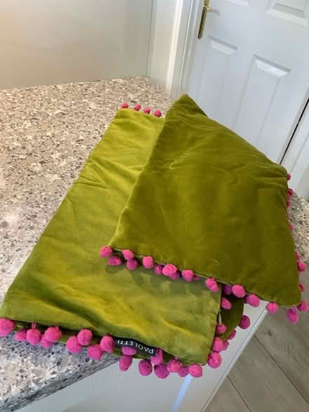 Photo of free 2 x new square cushion covers (Surbiton KT6) #1