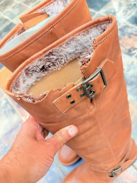 Photo of free Clarks Leather Boots - Size 6 (Latchingdon CM3) #3