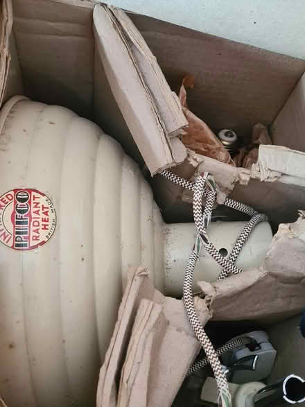 Photo of free Infa red radiant heat lamp (Halifax) #1