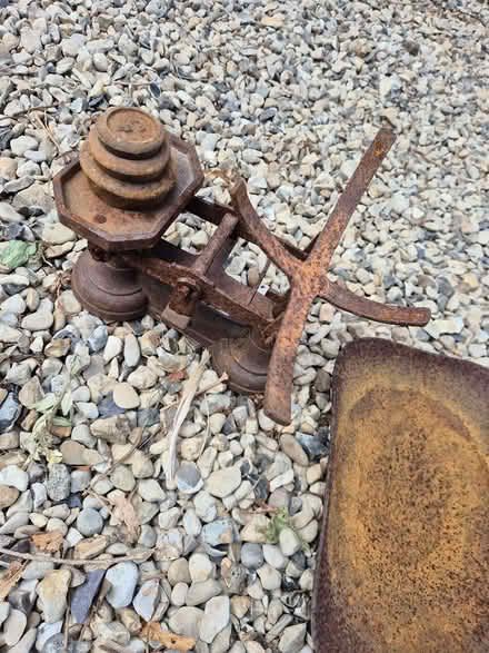 Photo of free Old scales for makeover (Holmer Green HP15) #4