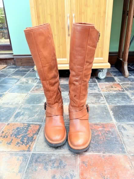 Photo of free Clarks Leather Boots - Size 6 (Latchingdon CM3) #1