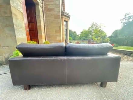 Photo of free Old leather couch (G41 Pollokshields) #4