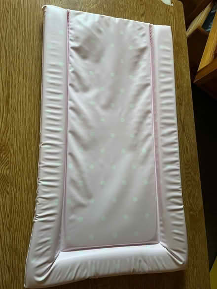 Photo of free Baby’s changing mat (Tattenhall CH3) #1