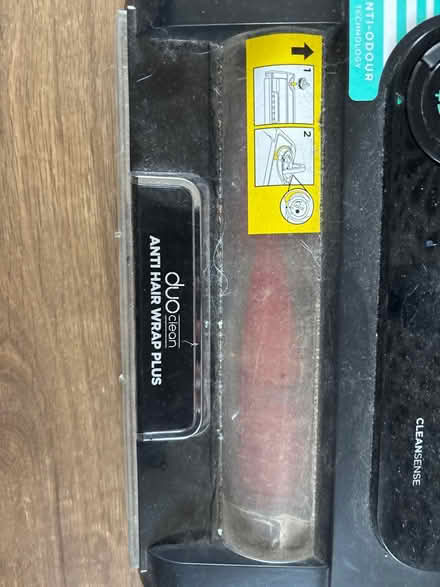 Photo of free NOT WORKING shark vacuum cleaner (Limehouse E1) #3