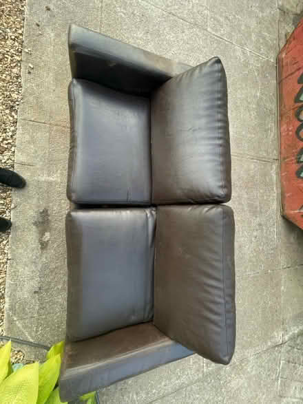 Photo of free Old leather couch (G41 Pollokshields) #1