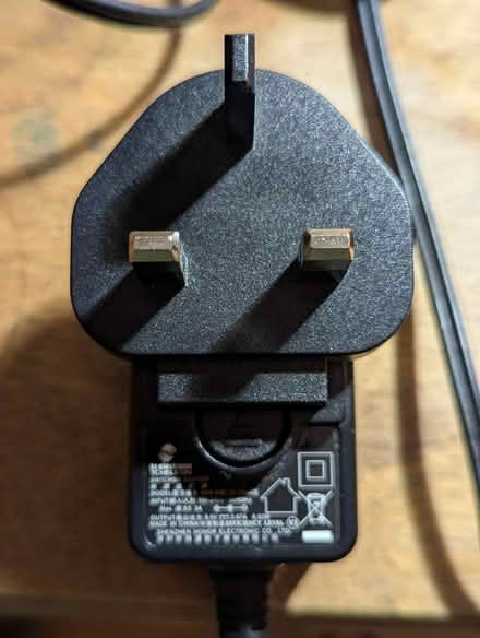 Photo of 9v Power Supplies (Timperley WA15) #1